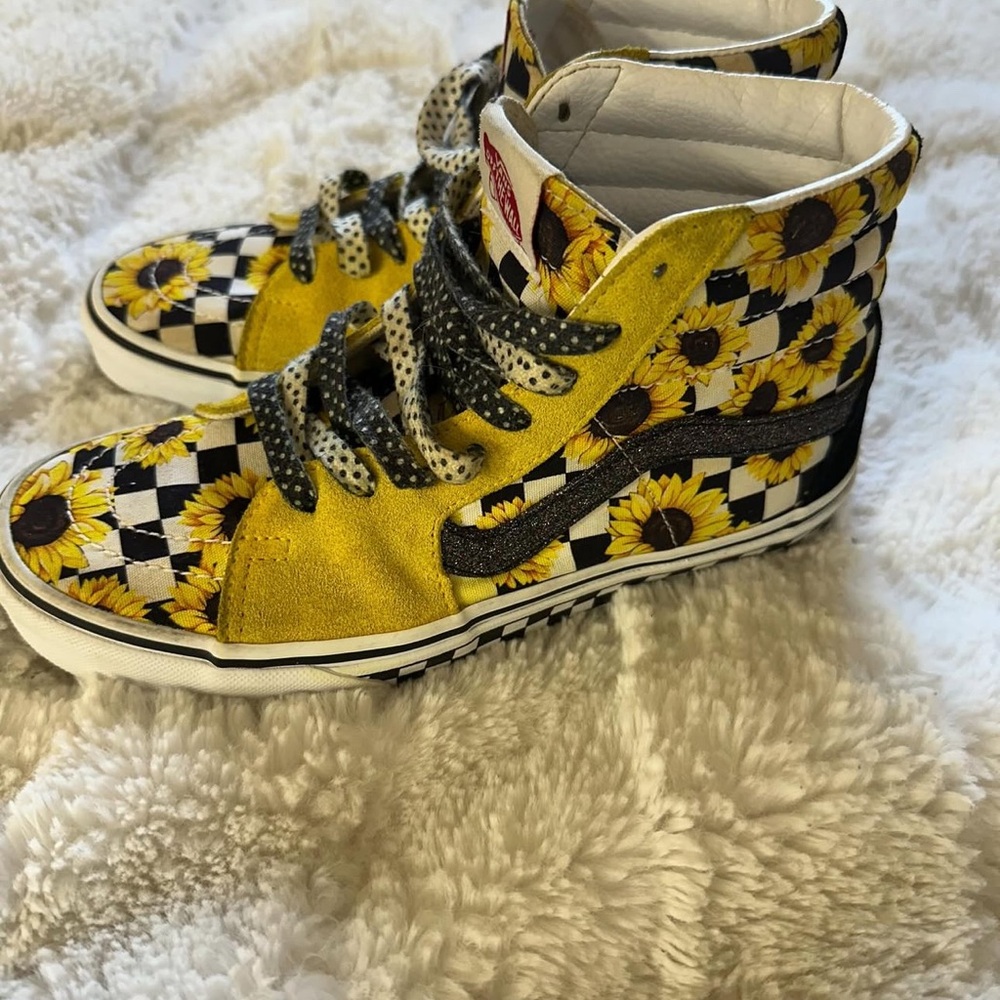 Sunflower High-Top Kids Shoes